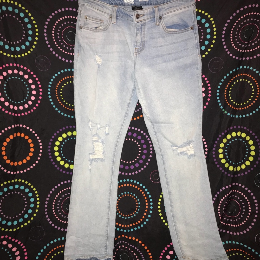 Mossimo Boyfriend Distressed Jeans